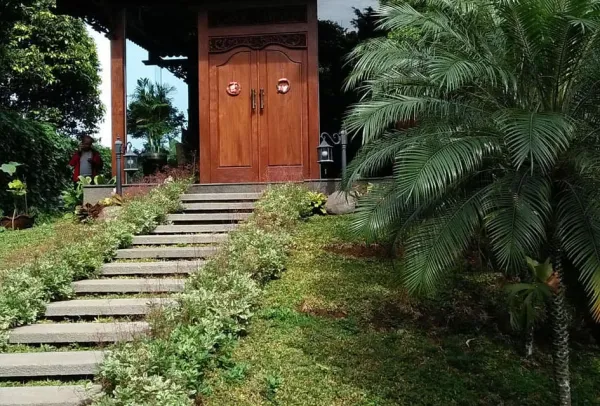 Arsitektur Rumah Pondok Indah _ Etha 5 alam_asri_f